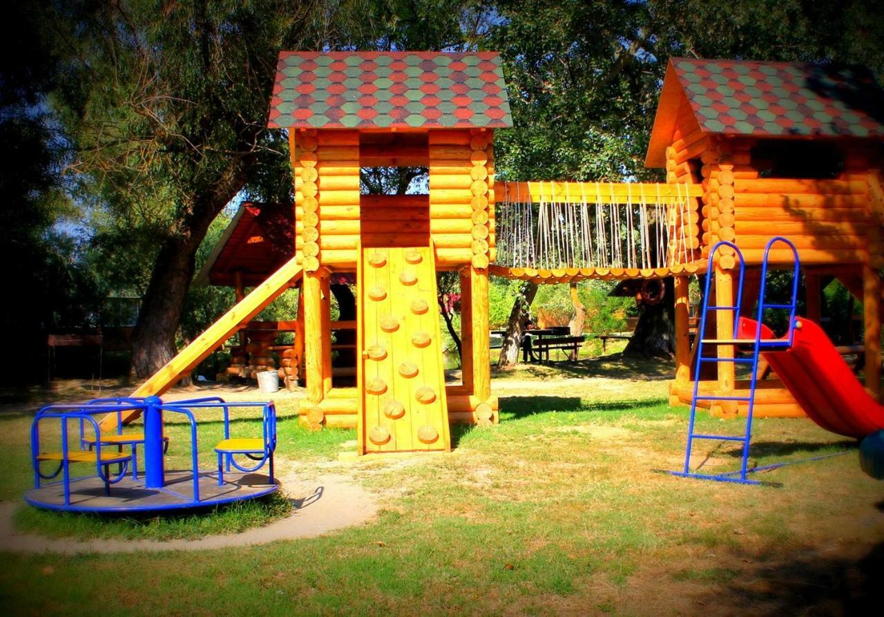 Holiday Park Dunay Kyslytsya Eksteriør bilde